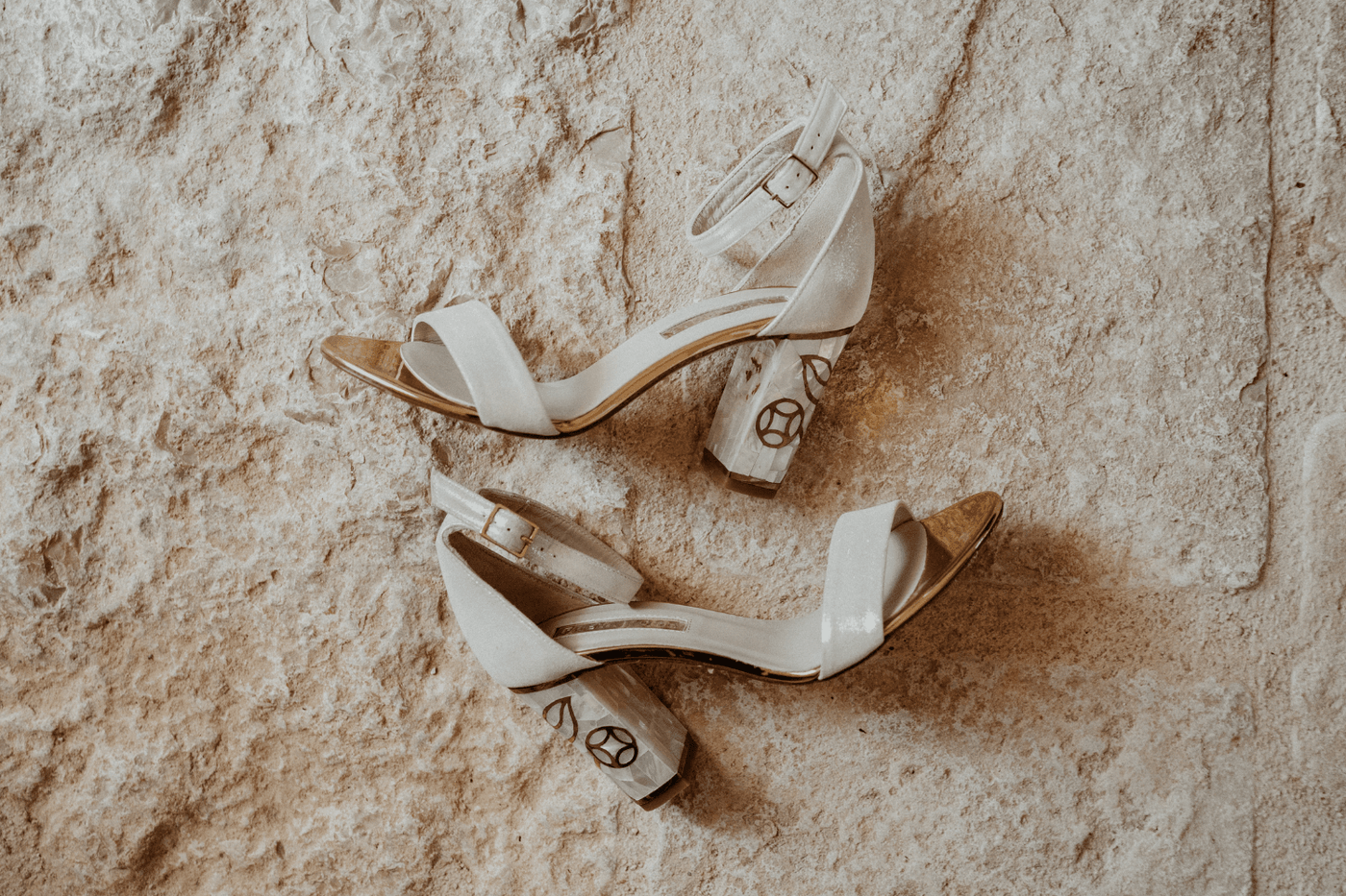 How to Prevent Sinking Heels for Outdoor Weddings?