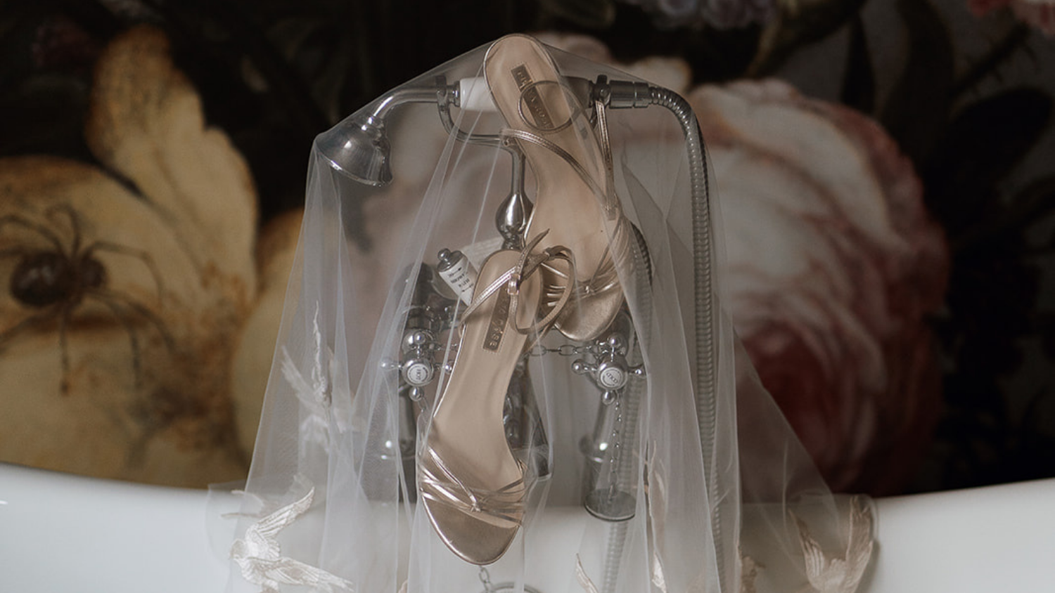 Garthmyl Hall | Viola Jay and Livi Edwards Photography