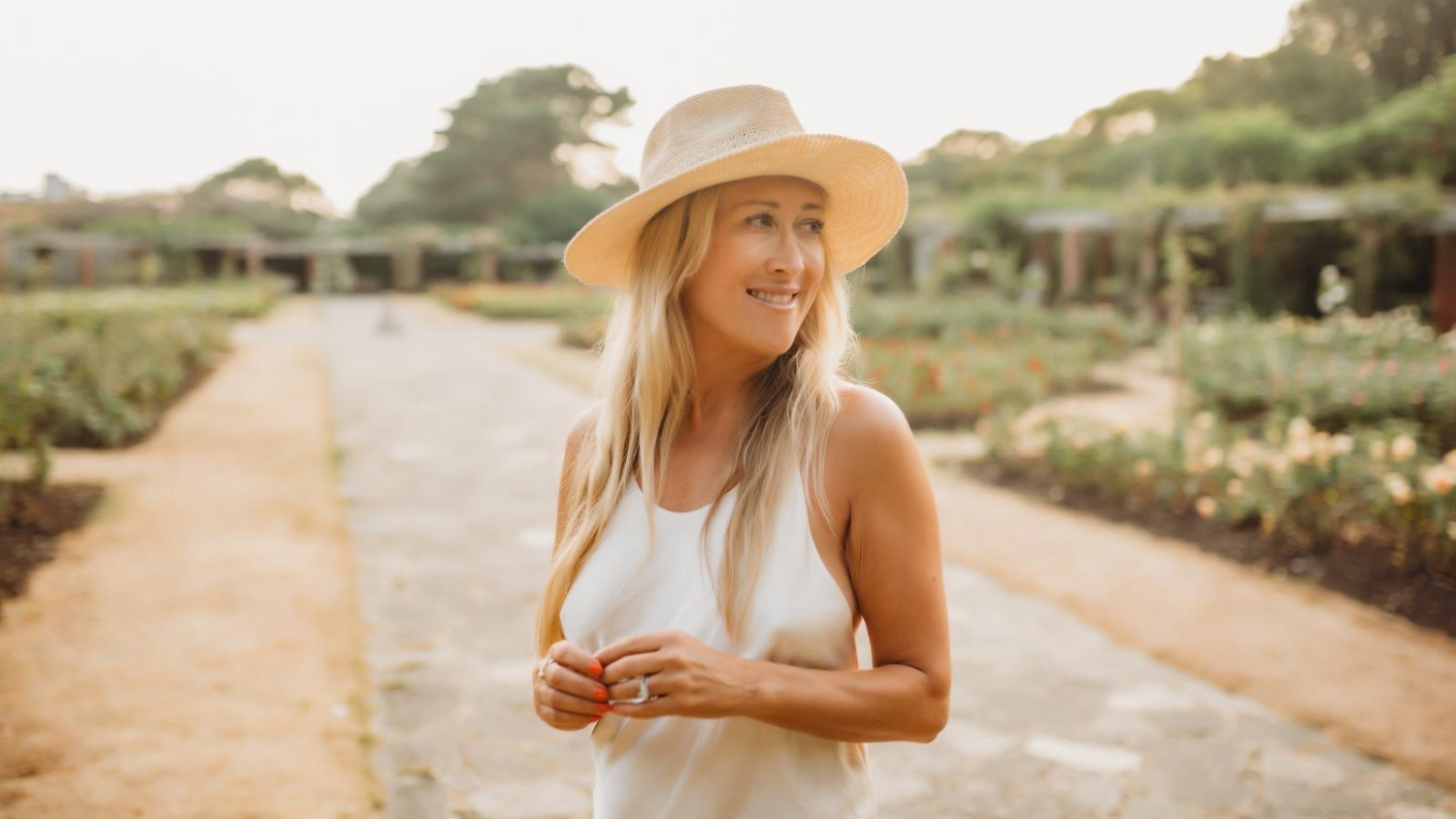 La Dolce Vita: Mother of Pearl Jewellery in the Tuscan Sun