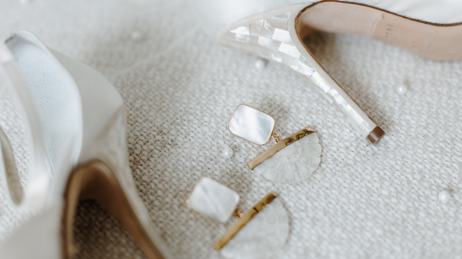 Earrings for wedding day 