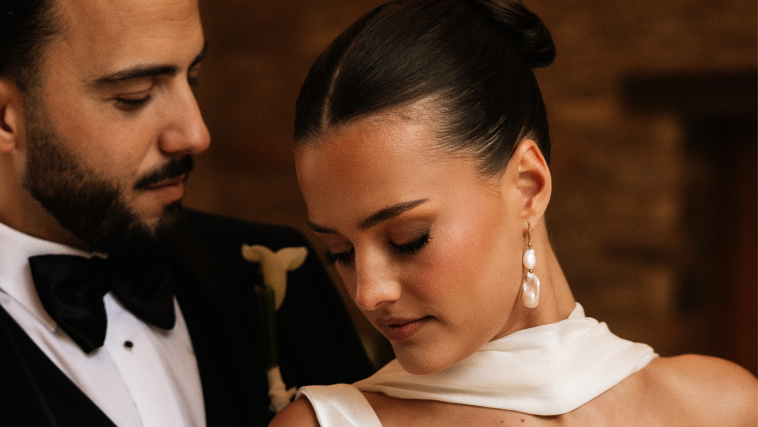 Pearl vs Crystal Wedding Jewellery: Which Suits Your Style?