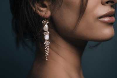 Why Wear Pearl or Crystal Jewellery on Your Wedding Day