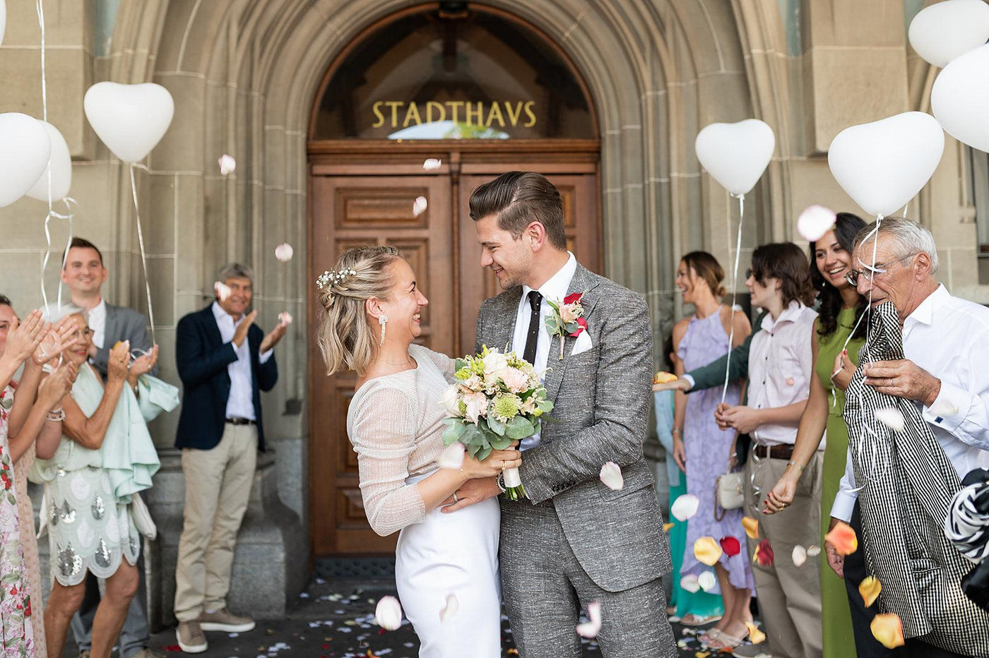 Real Bride Joy In Adorned In Hakuro Ivory At 2 Part Tuscan Wedding