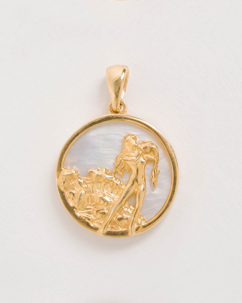 Aquarius, Gold Zodiac Pendant