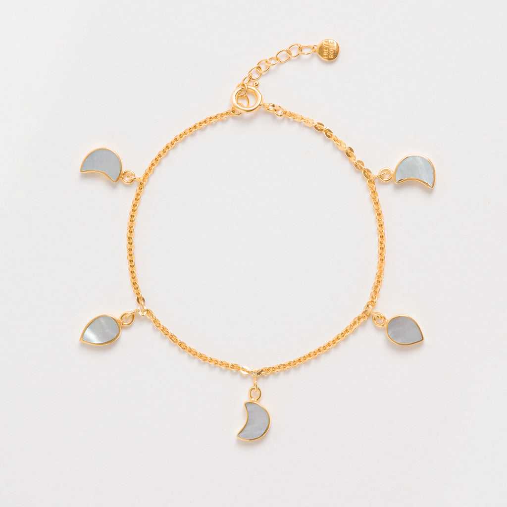 Petite Moon Bracelet, Gold
